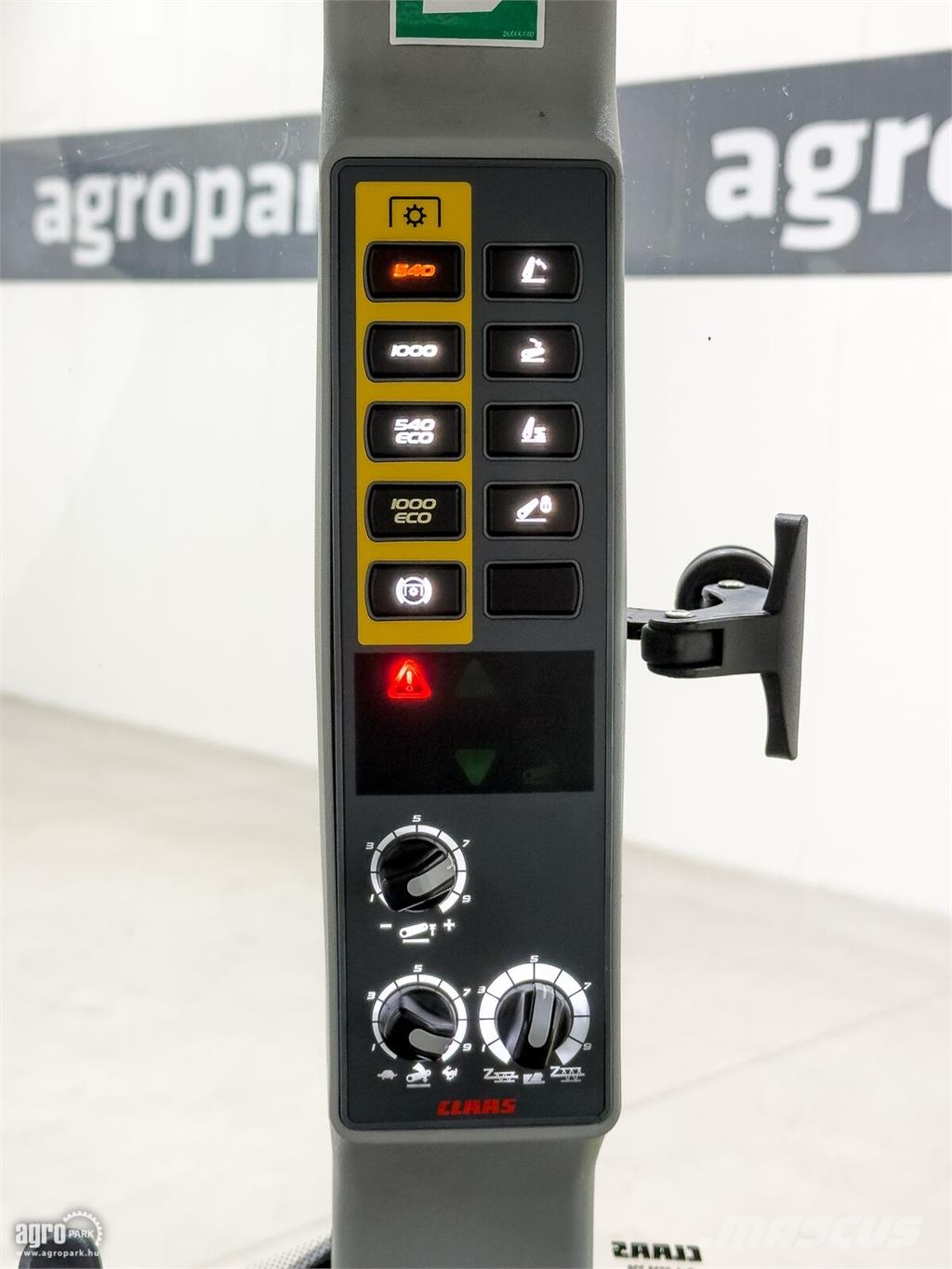 CLAAS Arion 420 Quadrishift Powershift, légfék, 3 pár hi Tractors