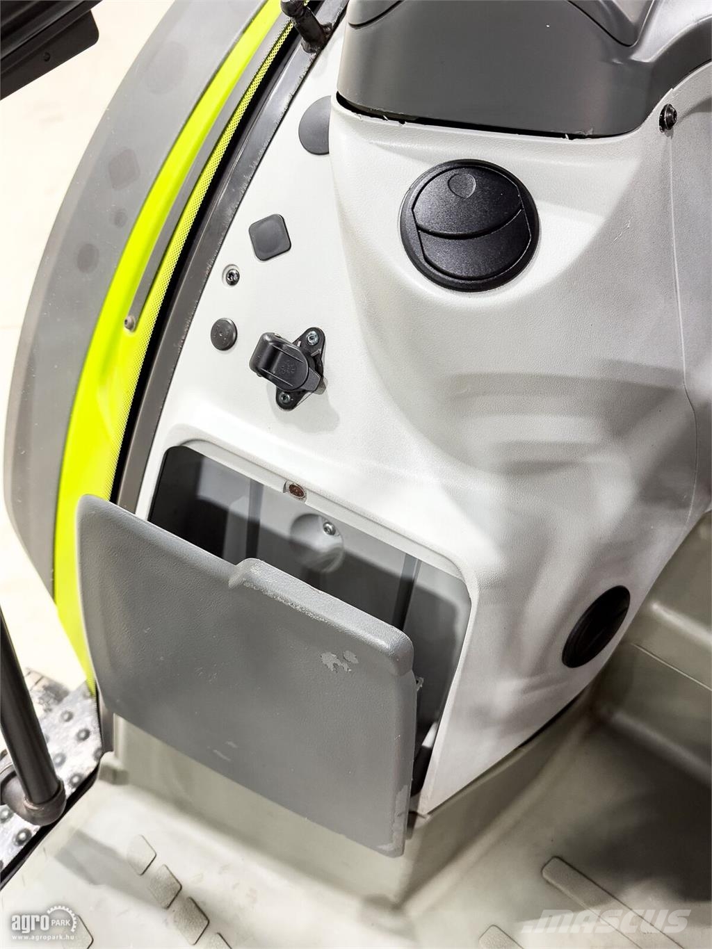 CLAAS Arion 420 Quadrishift Powershift, légfék, 3 pár hi Tractors