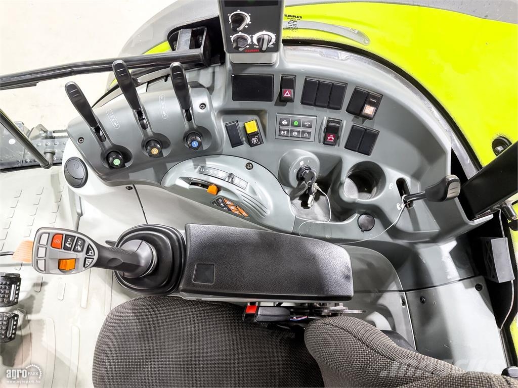 CLAAS Arion 420 Quadrishift Powershift, légfék, 3 pár hi Tractors