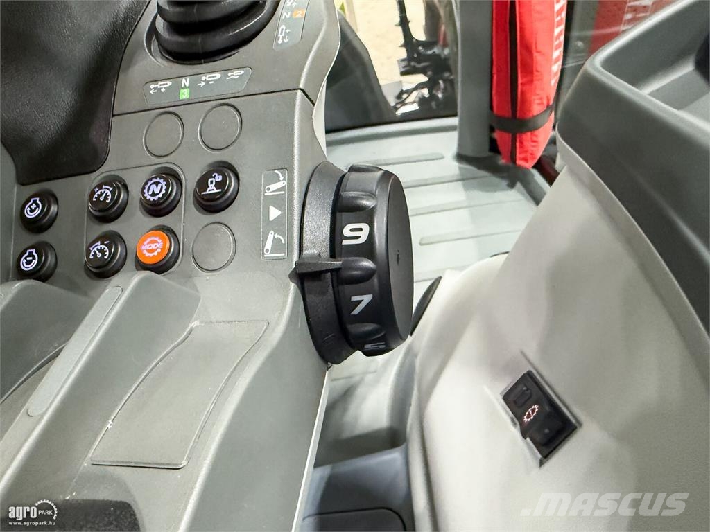 CLAAS Arion 550 CMATIC 50 km/h váltó, rugózott híd, rugó Traktoren