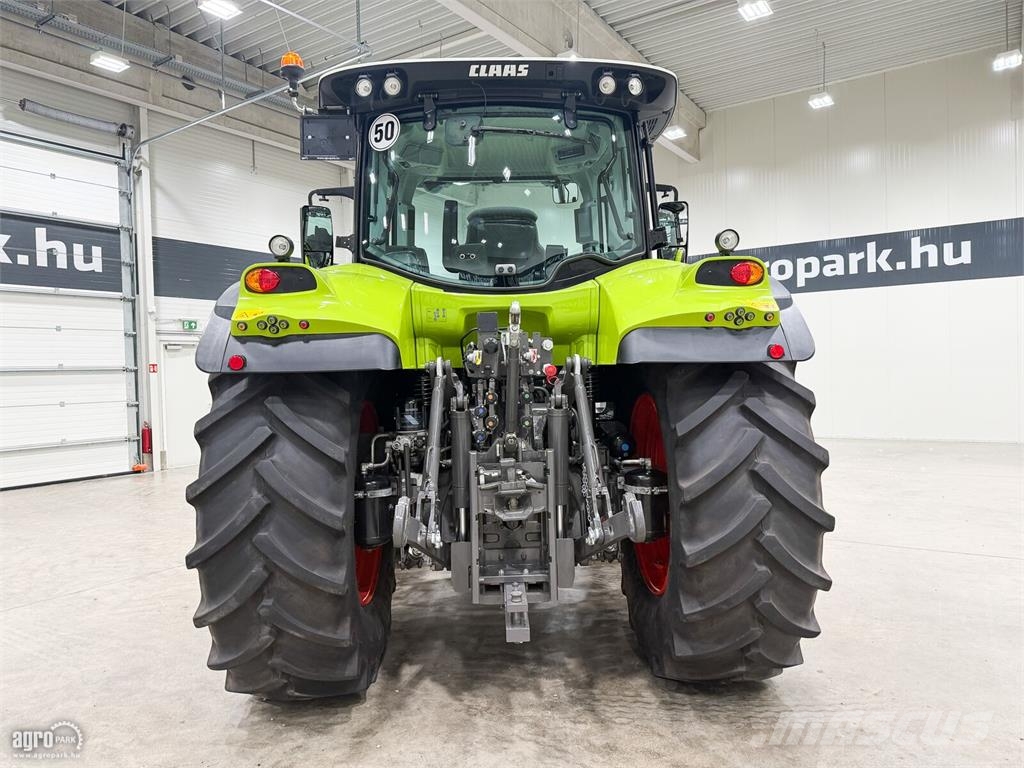 CLAAS Arion 550 CMATIC 50 km/h váltó, rugózott híd, rugó Traktoren