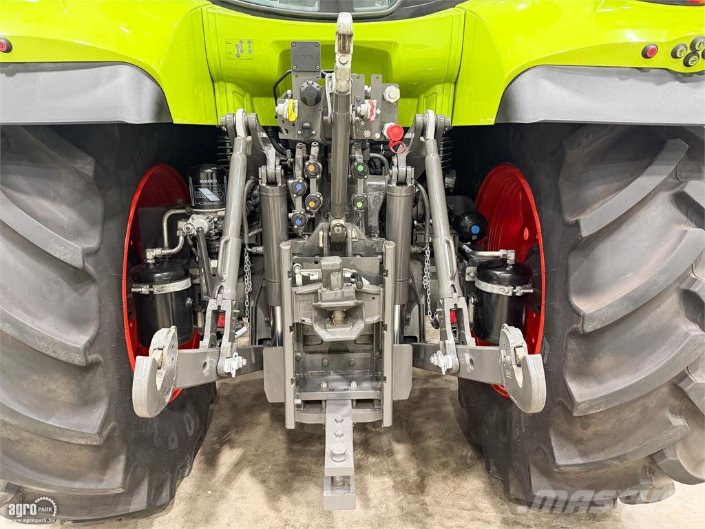 CLAAS Arion 550 CMATIC 50 km/h váltó, rugózott híd, rugó Traktoren