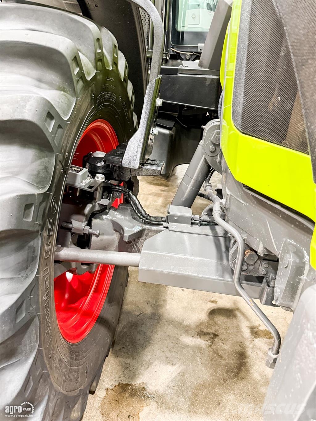 CLAAS Arion 610 Hexashift 24/24 50 km/h, rug. híd, rug. Traktoren