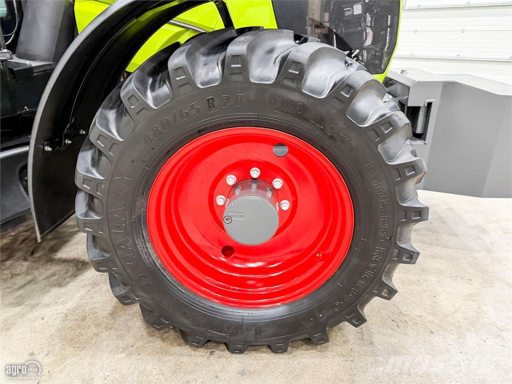 CLAAS Arion 610 Hexashift 24/24 50 km/h, rug. híd, rug. Traktoren