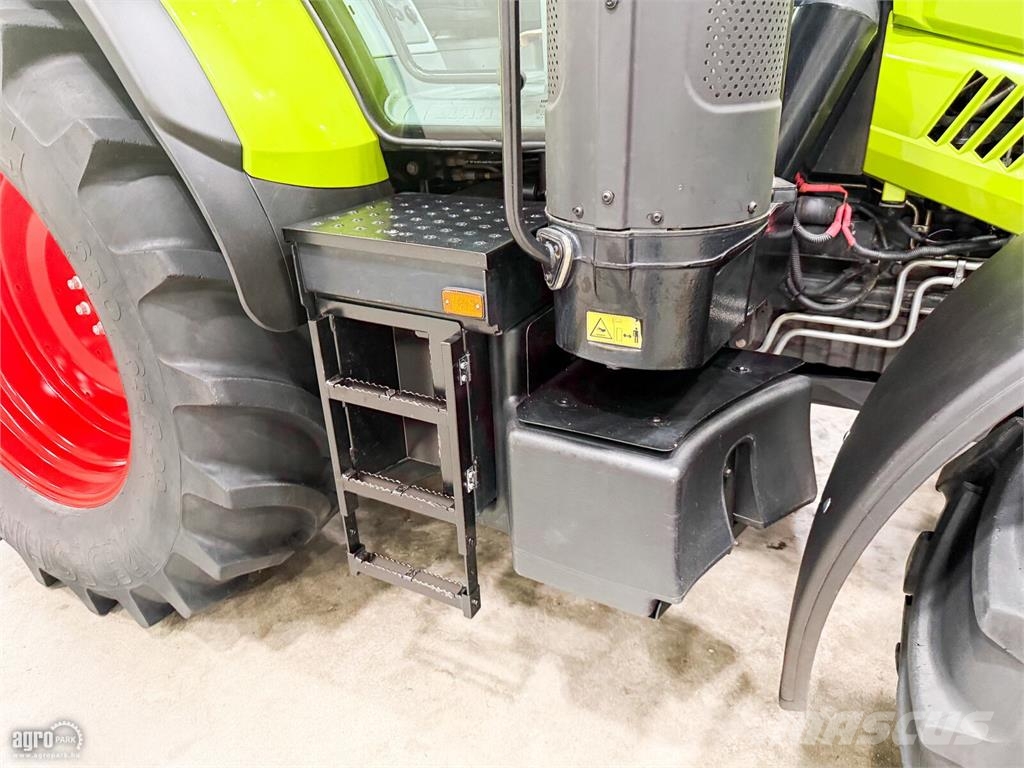 CLAAS Arion 610 Hexashift 24/24 50 km/h váltó, rugózott Трактори