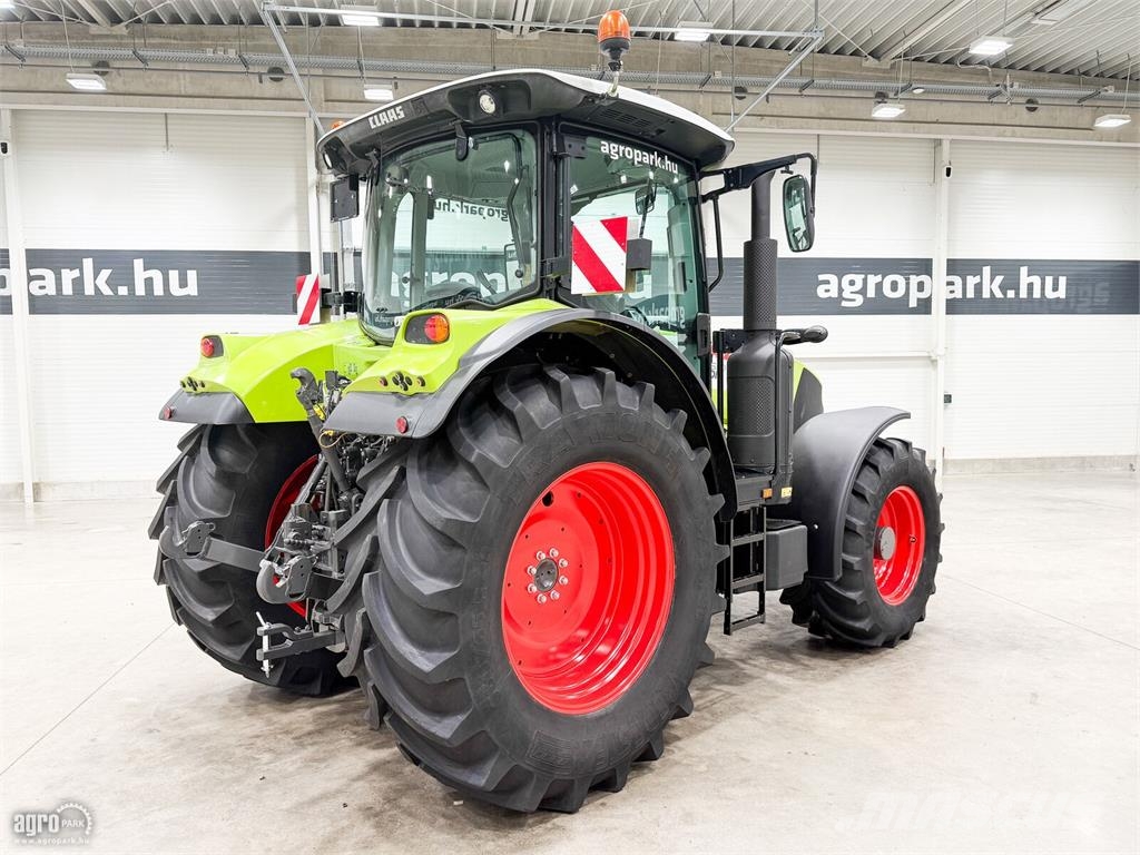 CLAAS Arion 610 Hexashift 24/24 50 km/h váltó, rugózott Трактори