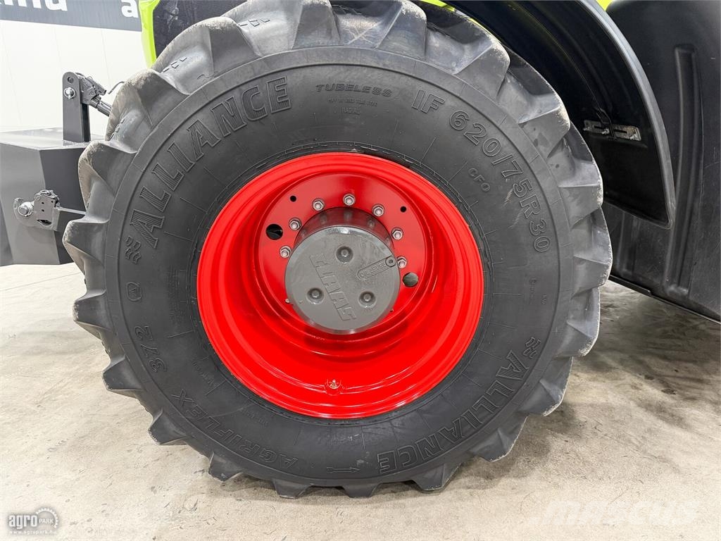 CLAAS Axion 940 CEBIS CMATIC 50 km/h, rugózott híd, rugó Трактори