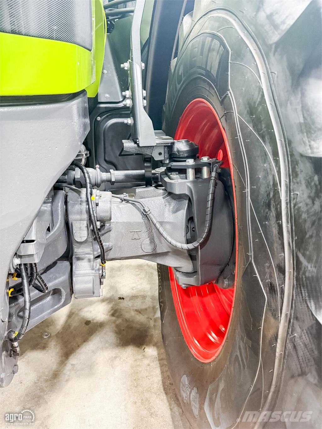 CLAAS Axion 960 CMATIC 50 km/h váltó, rugózott híd, rugó Tractoren