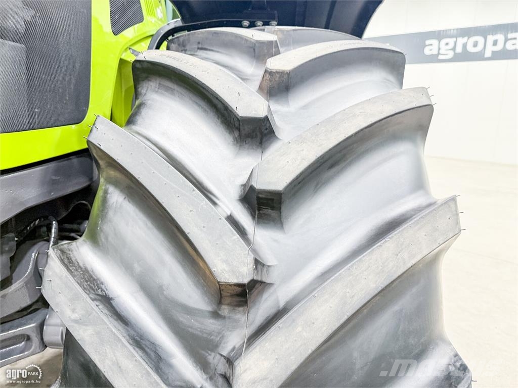 CLAAS Axion 960 CMATIC 50 km/h váltó, rugózott híd, rugó Tractoren