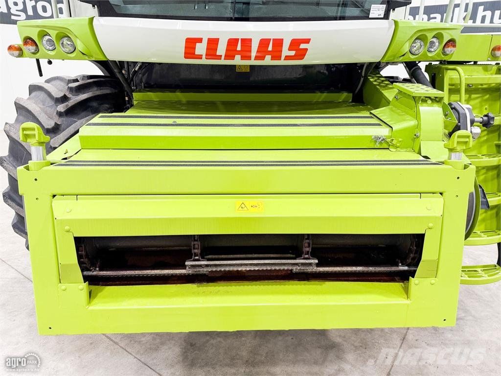 CLAAS Lexion 650 6 ládás, 6,8 m V680 vágóasztal, szállít Kombinované zberacie stroje