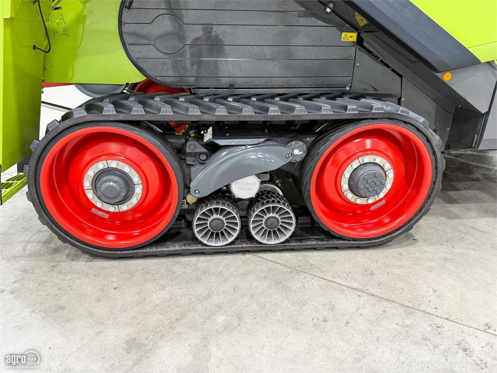 CLAAS Lexion 780TT 4WD 10,8 m V1080 vágóasztal, szállító Combine harvesters