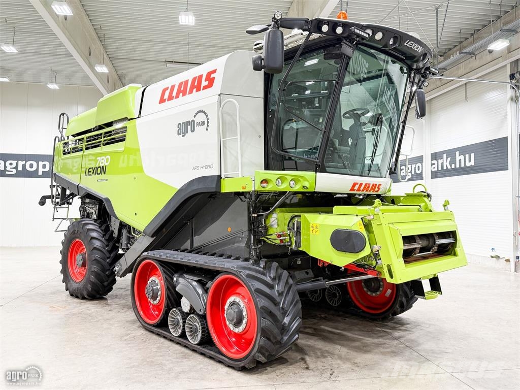 CLAAS Lexion 780TT 4WD 10,8 m V1080 vágóasztal, szállító Combine harvesters
