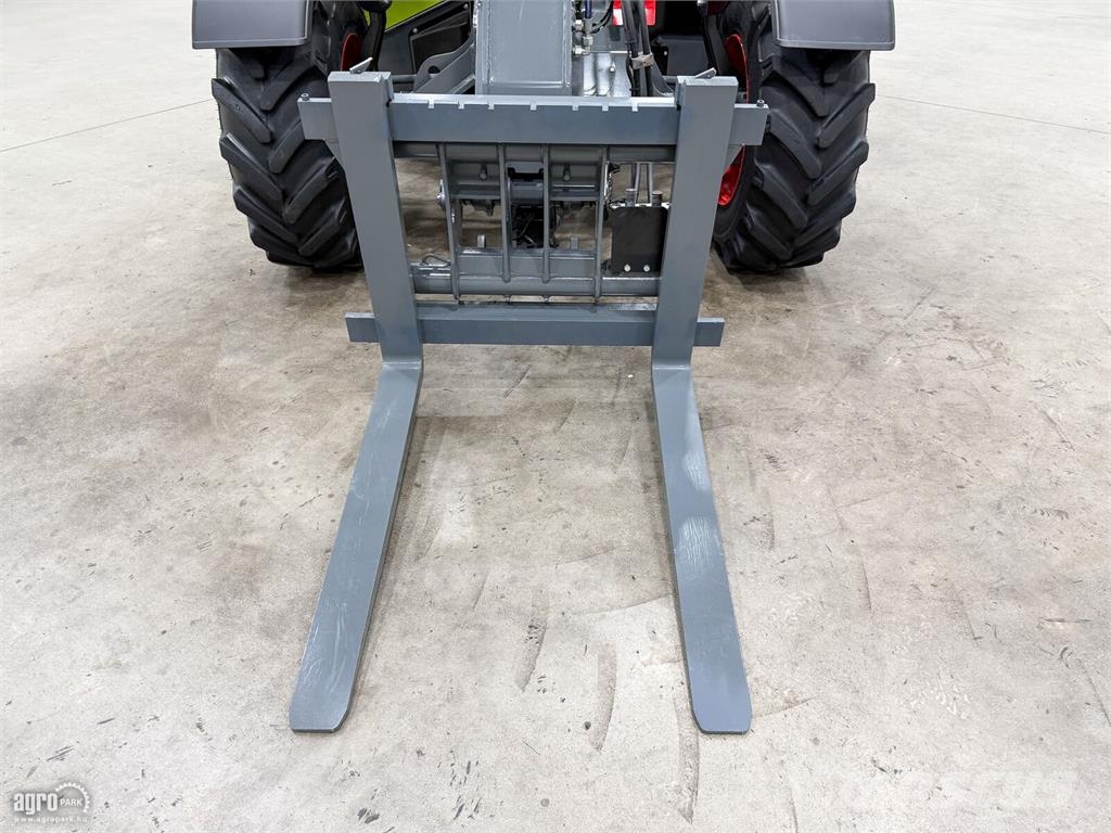 CLAAS Scorpion 741 VariPower 7 m emelés, 4.100 kg teherb Συστήματα τηλεχειρισμού για τη γεωργία