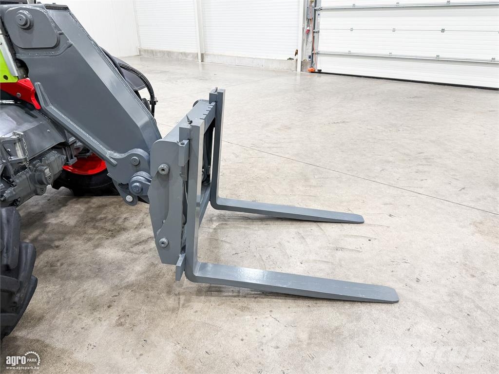 CLAAS Scorpion 741 VariPower 7 m emelés, 4.100 kg teherb Συστήματα τηλεχειρισμού για τη γεωργία