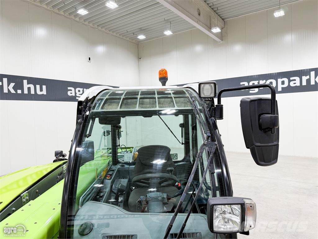 CLAAS Scorpion 741 VariPower 7 m emelés, 4.100 kg teherb Συστήματα τηλεχειρισμού για τη γεωργία