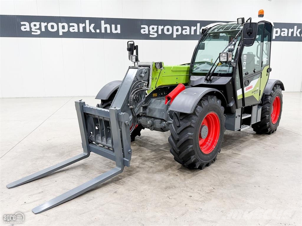 CLAAS Scorpion 741 VariPower 7 m emelés, 4.100 kg teherb Συστήματα τηλεχειρισμού για τη γεωργία