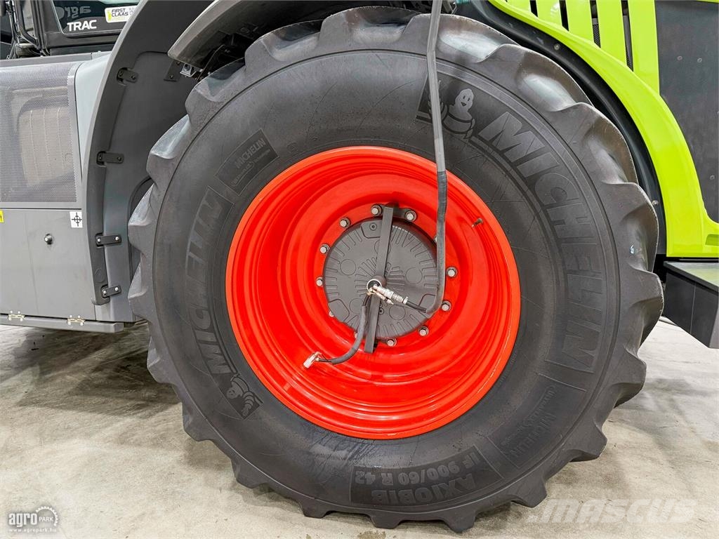 CLAAS Xerion 5000 ZF 50 km/h, rugózott fülke, RTK S10, l Tractors