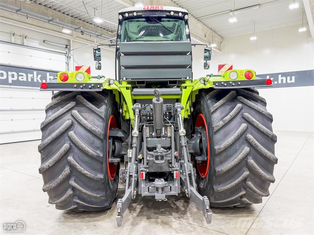 CLAAS Xerion 5000 ZF 50 km/h, rugózott fülke, RTK S10, l Tractors