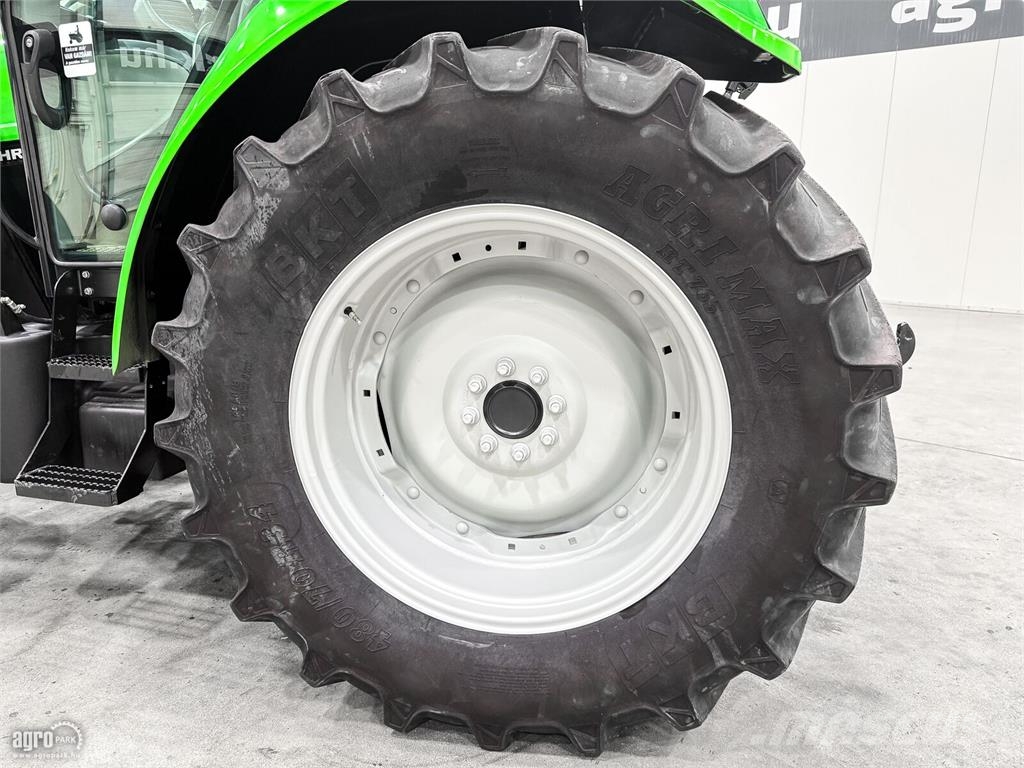 Deutz-Fahr 5100C 30/30 Powershift 40 km/h váltó, mászófokozat Traktoren