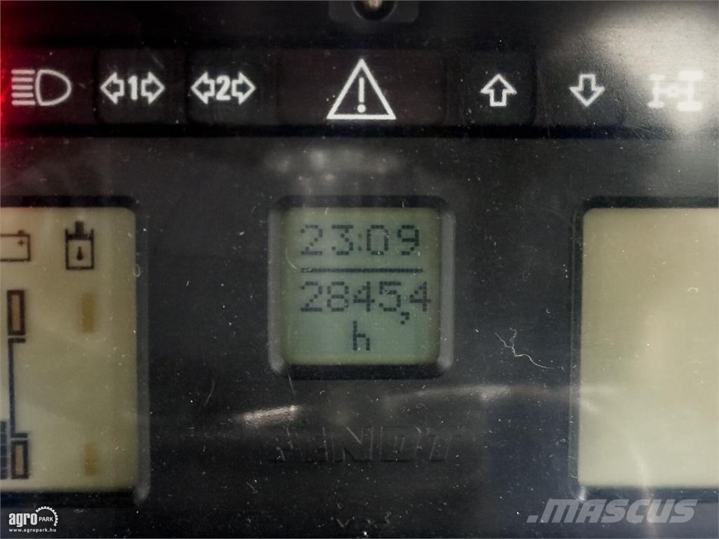 Fendt 716 Vario 50 km/h Vario váltó, rugózott híd és fül Трактори