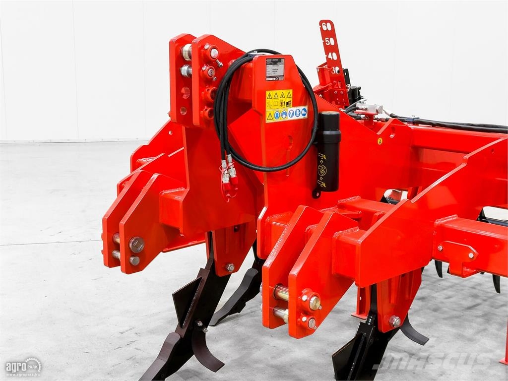 Gaspardo Artiglio 250/5 5 késes, 2,5 m széles, 55 cm munkam خداشات