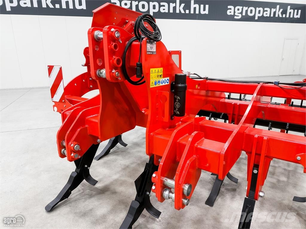 Gaspardo Artiglio 300/7 7 késes, 3 m széles, 55 cm munkamél خداشات