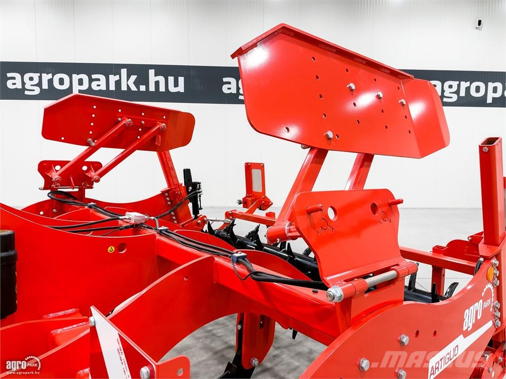 Gaspardo Artiglio 300/7 7 késes, 3 m széles, 55 cm munkamél خداشات