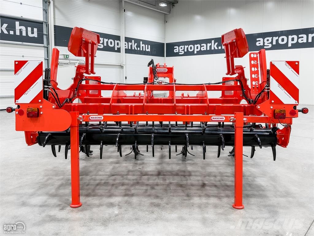 Gaspardo Artiglio 300/7 7 késes, 3 m széles, 55 cm munkamél خداشات