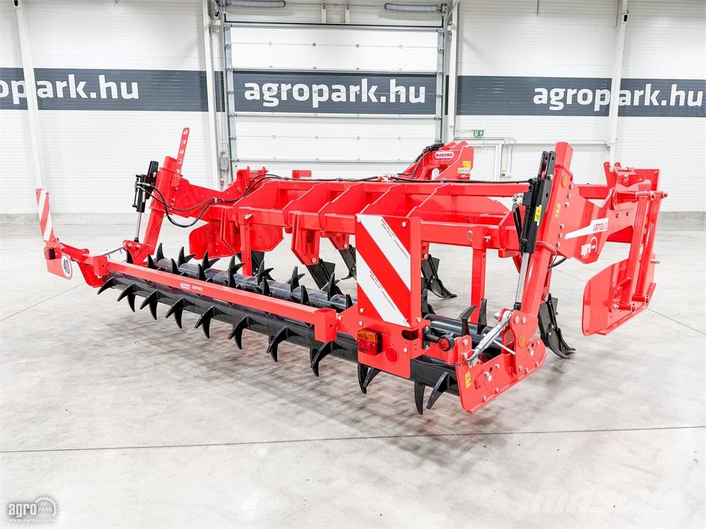 Gaspardo Artiglio 400/7 7 késes, 4 m széles, 55 cm munkamél Escarificadoras