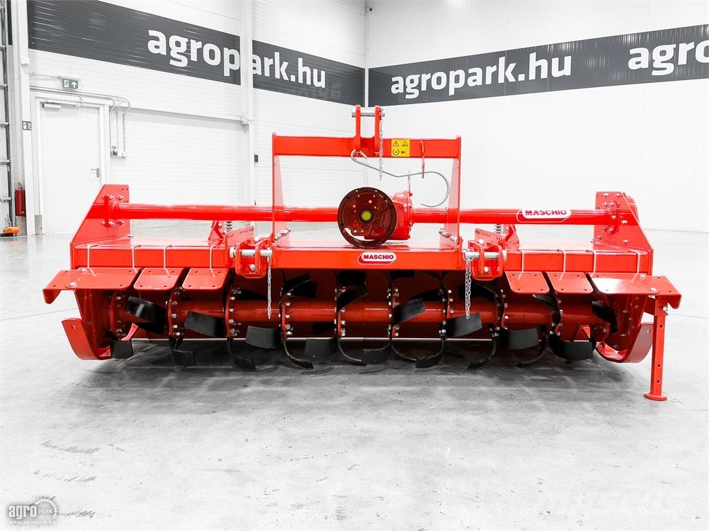 Gaspardo B 230 2,35 m munkaszélességű talajmaró, 54 kés, 25 Augsnes frēzes