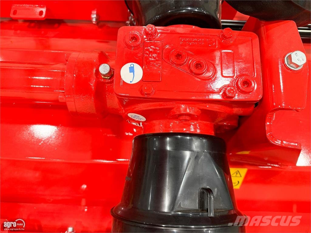 Gaspardo Bella 170 1,7 m munkaszélességű szárzúzó, 22 kalap Corta-césped delanteros y traseros