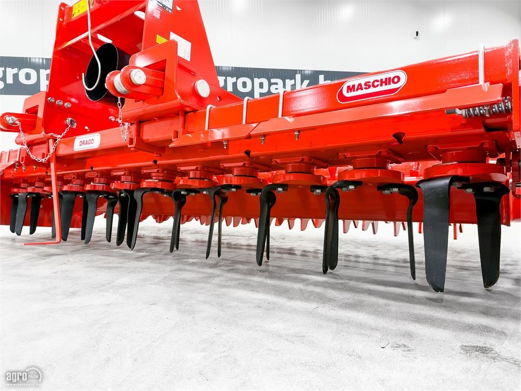 Gaspardo Drago DC 3000 3 m munkaszélességű forgóborona, 24 Gradas