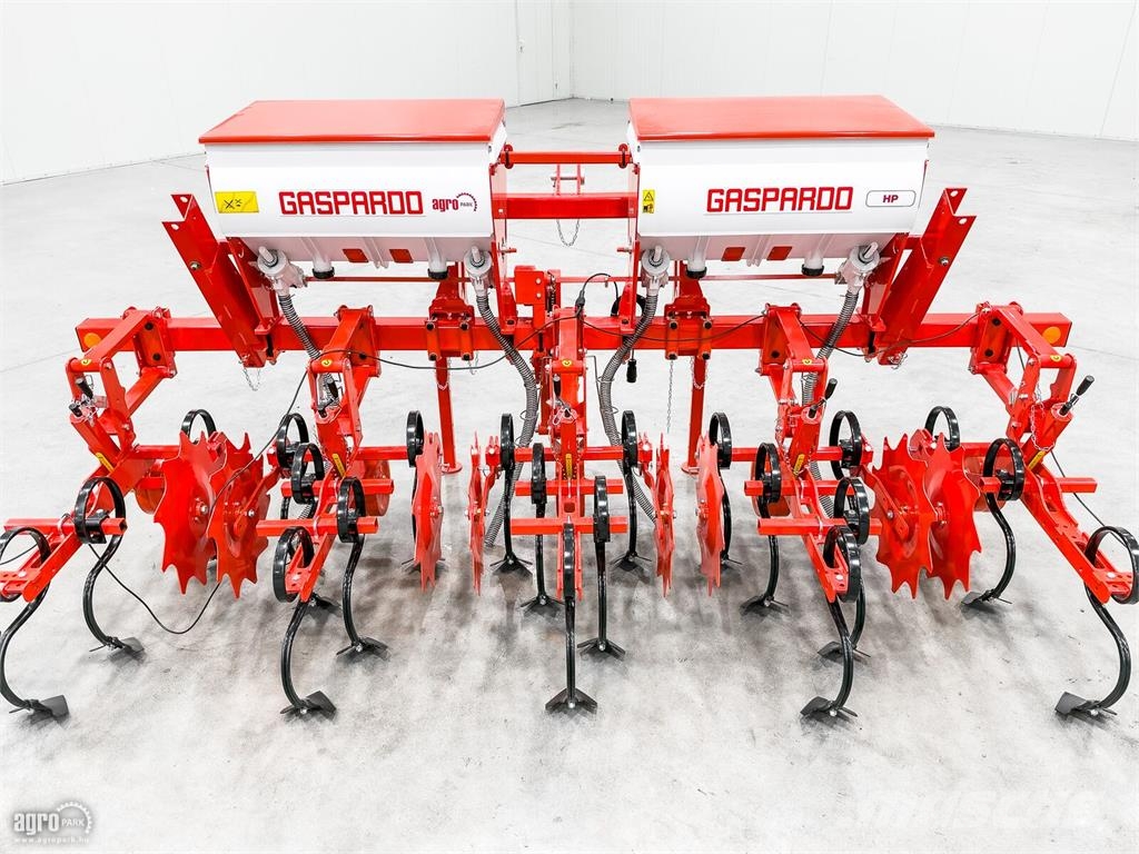 Gaspardo HP4 4 soros sorközművelő, 2 x 160 l műtrágyatartál Cultivatoare