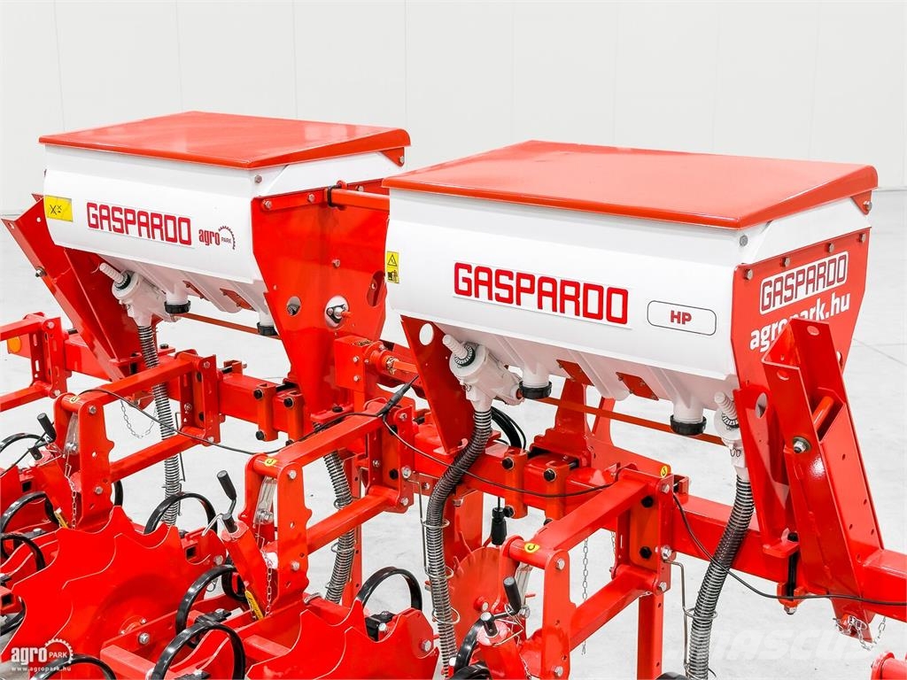 Gaspardo HP4 4 soros sorközművelő, 2 x 160 l műtrágyatartál Cultivatoare