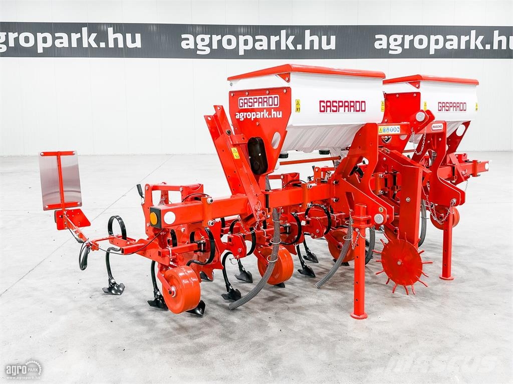 Gaspardo HP4 4 soros sorközművelő, 2 x 160 l műtrágyatartál Cultivatoare
