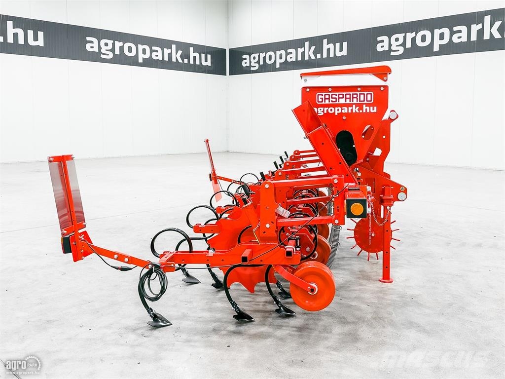 Gaspardo HP4 4 soros sorközművelő, 2 x 160 l műtrágyatartál Cultivatoare