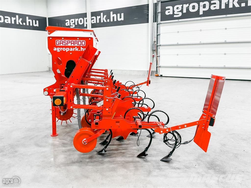 Gaspardo HP4 4 soros sorközművelő, 2 x 160 l műtrágyatartál Cultivatoare