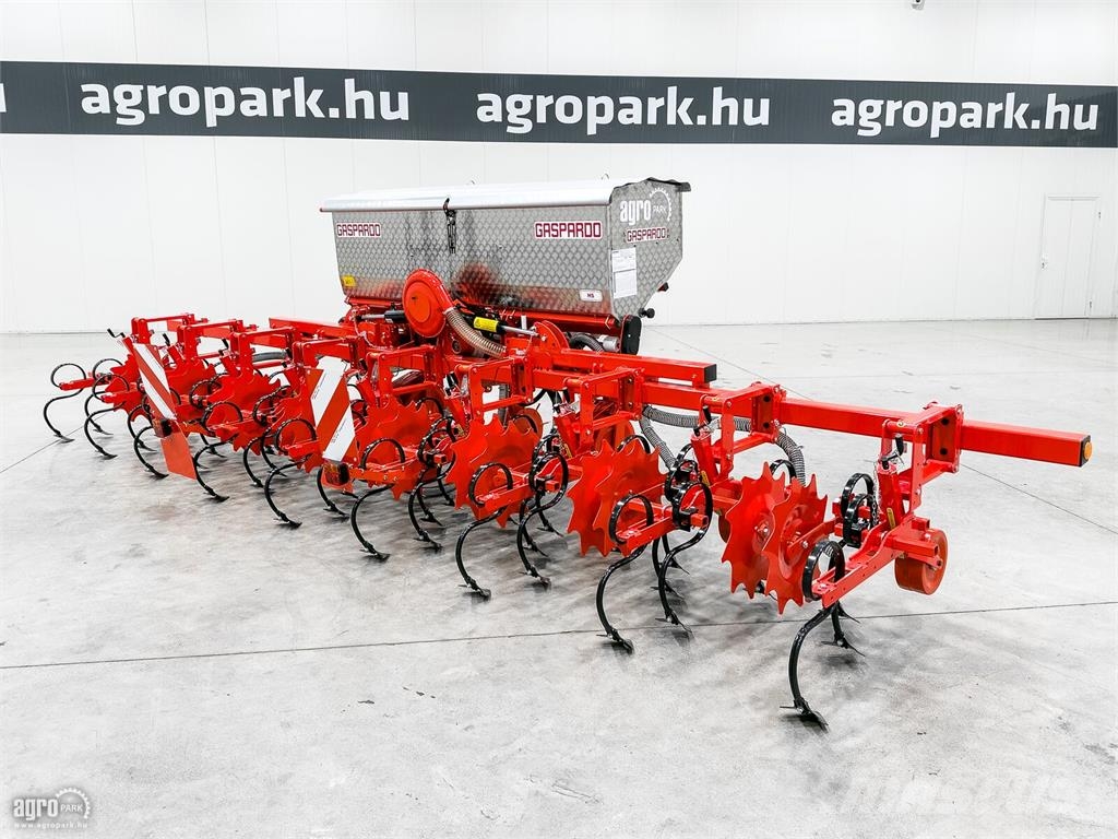 Gaspardo HS8 csukható vázas, 8 soros sorközművelő kultiváto Cultivatoare