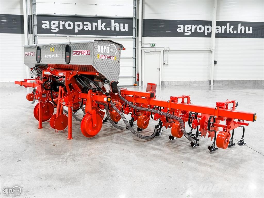 Gaspardo HS8 csukható vázas, 8 soros sorközművelő kultiváto Cultivatoare