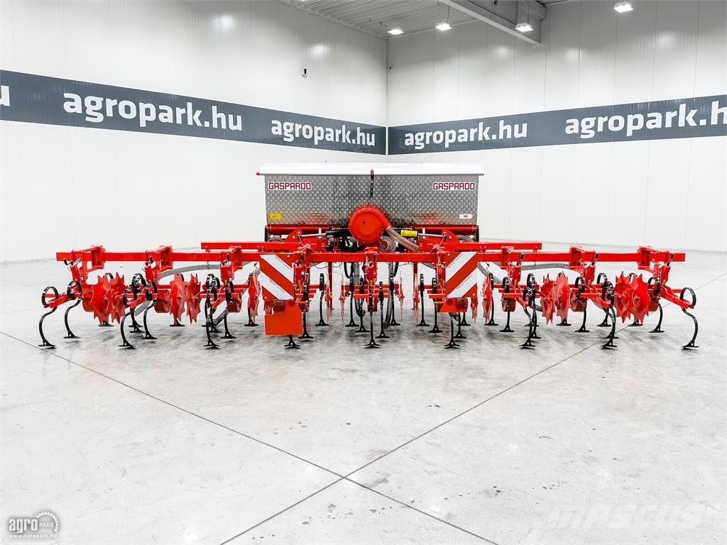 Gaspardo HS8 csukható vázas, 8 soros sorközművelő kultiváto Cultivatoare