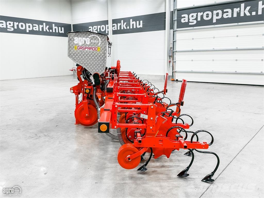 Gaspardo HS8 csukható vázas, 8 soros sorközművelő kultiváto Cultivatoare