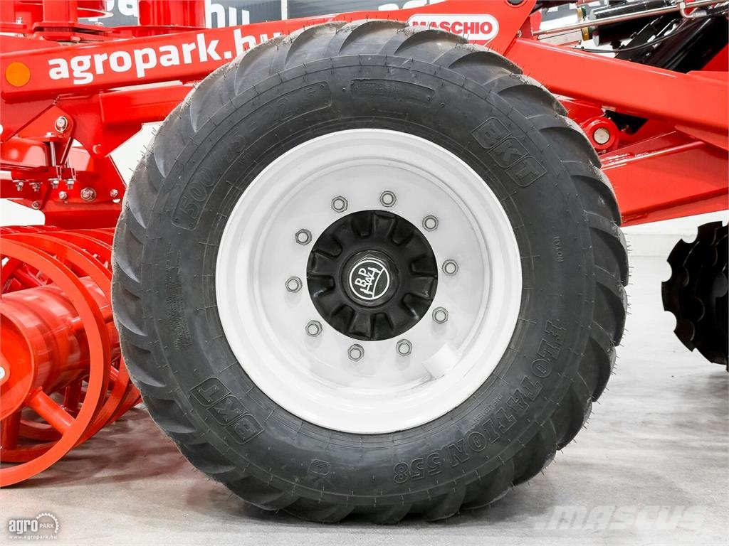 Gaspardo Veloce T 700 7m-es csukható vázas tárcsa, 560-as l Disku lobītāji/ecēšas