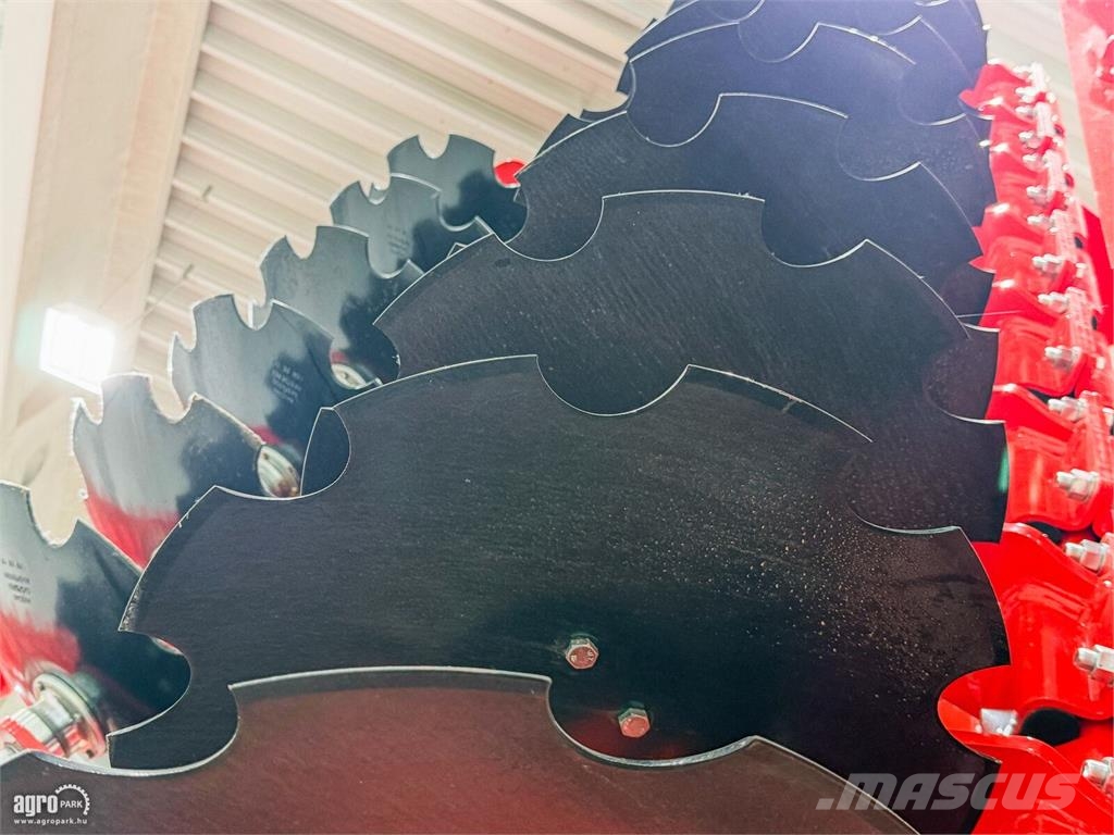 Gaspardo Veloce T 700 7m-es csukható vázas tárcsa, 560-as l Disku lobītāji/ecēšas