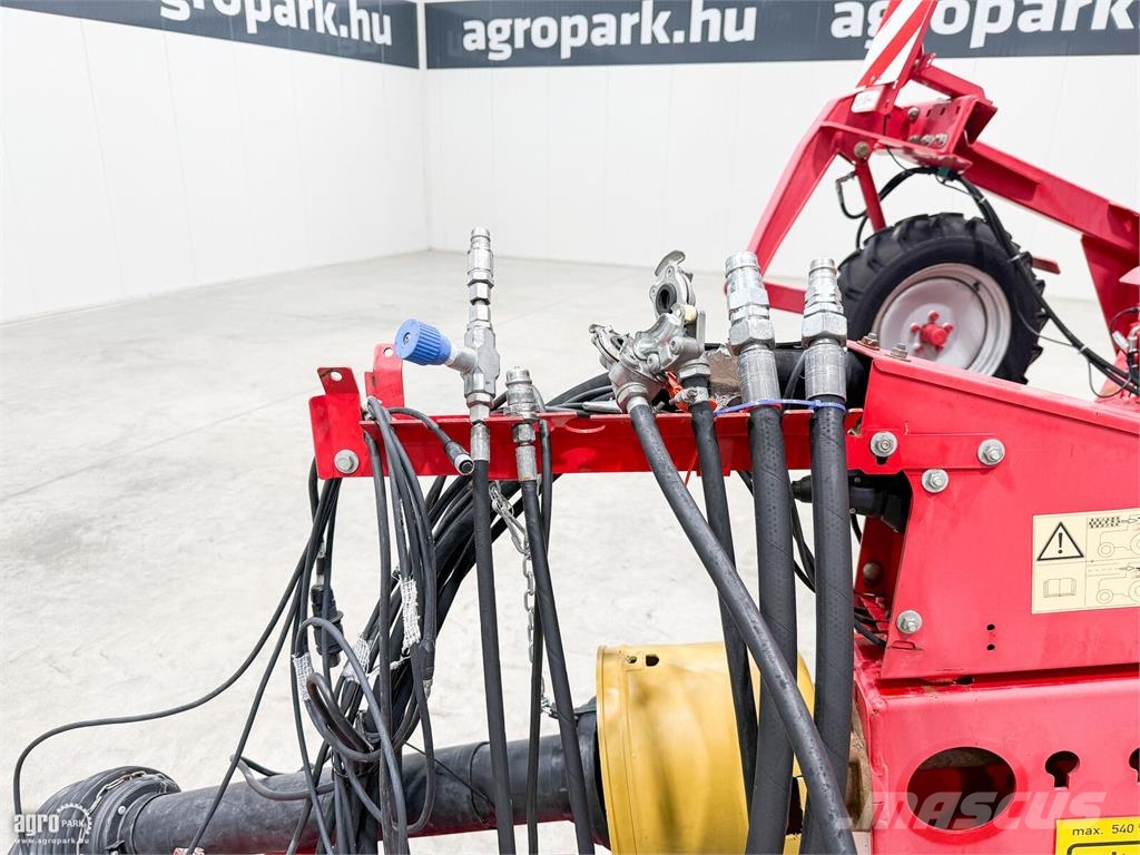 Grimme SE 150-60 vontatott burgonya betakarítógép, 757 he Πατατοεξαγωγέας