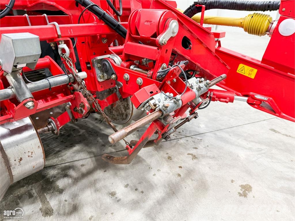 Grimme SE 260 vontatott burgonya betakarítógép, C50 monit حفارات وحصادات البطاطس