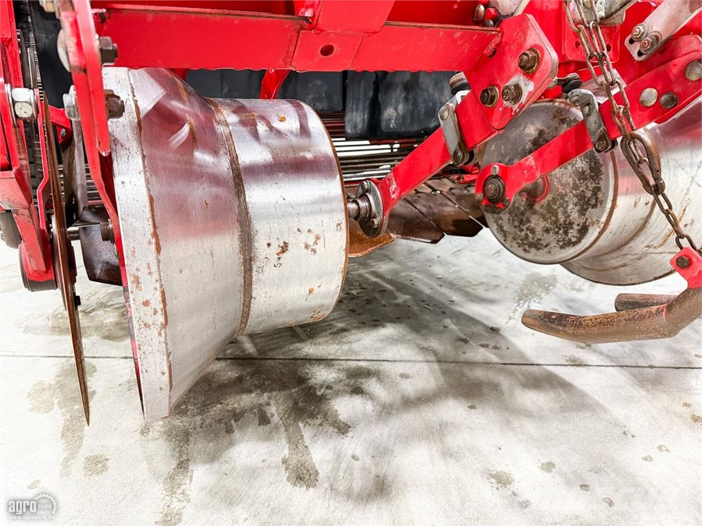 Grimme SE 260 vontatott burgonya betakarítógép, C50 monit حفارات وحصادات البطاطس