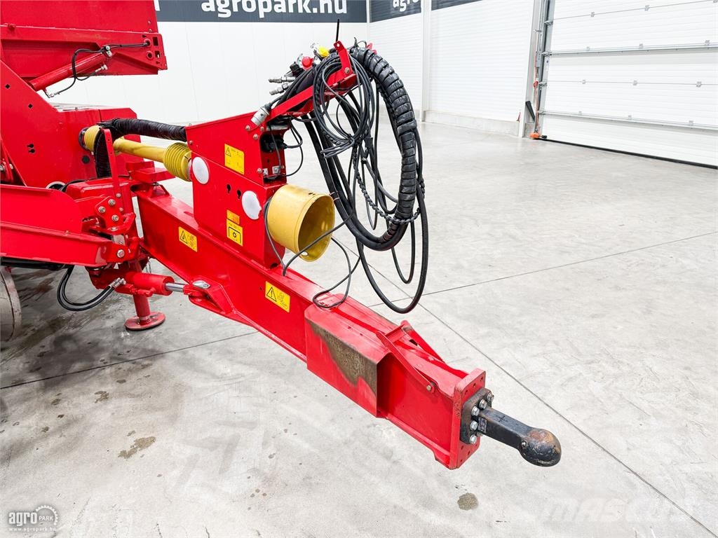 Grimme SE 260 vontatott burgonya betakarítógép, C50 monit حفارات وحصادات البطاطس