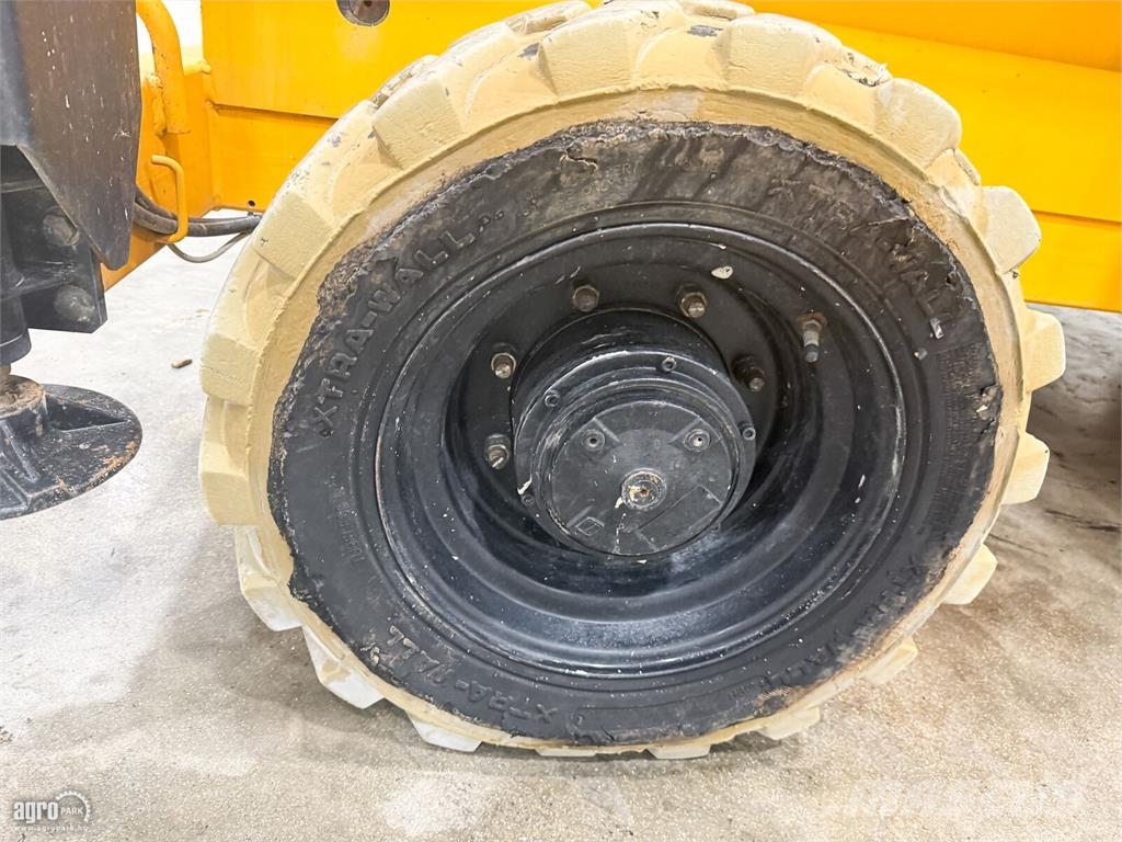 Haulotte H15SX dieselmotoros ollós emelő, 15 m emelési maga Nožnicové stoly