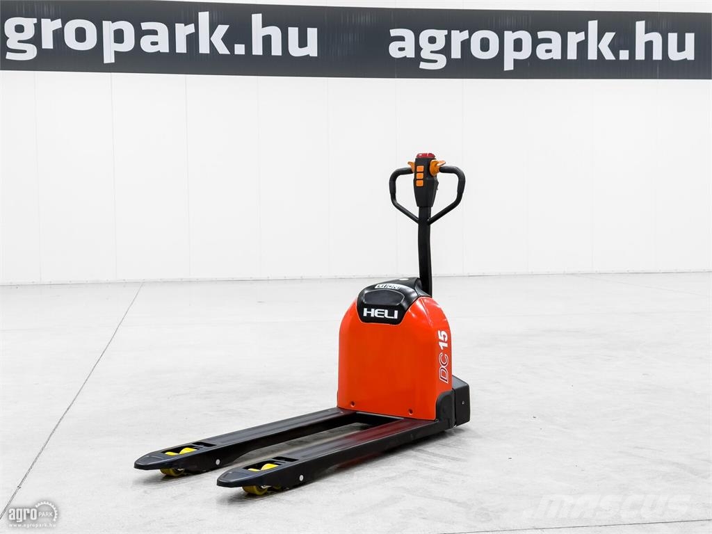 Heli 1,5 t raklapemelő Käyden ajettavat pinoamistrukit
