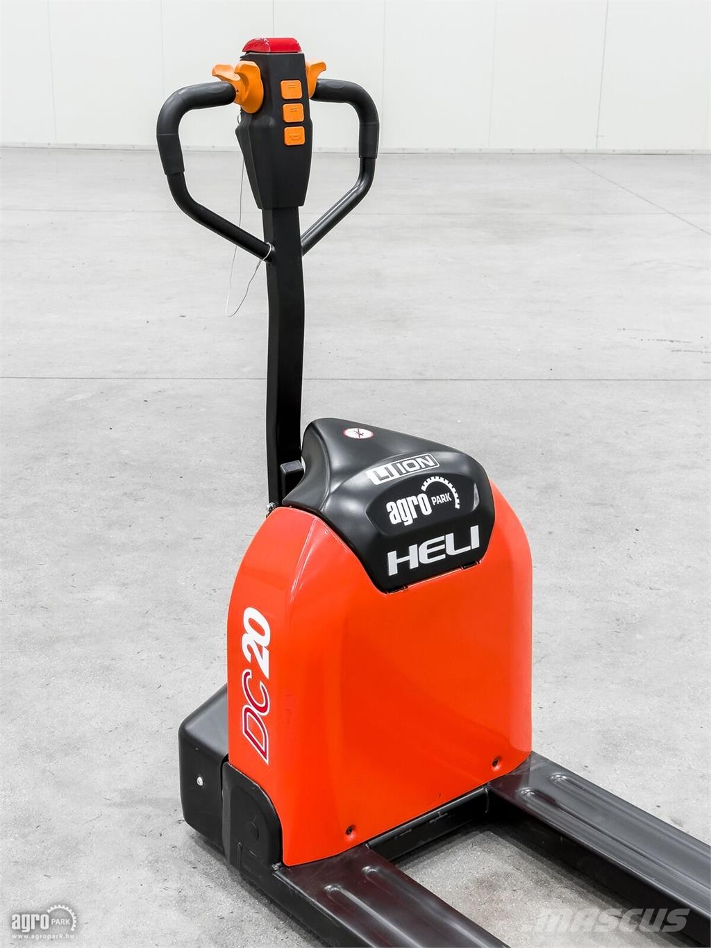 Heli 2 t raklapemelő 포크리프트